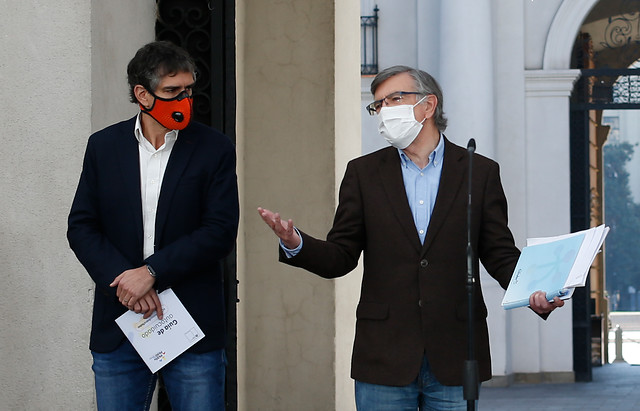 Las cuentas alegres de Lavín tras su jugada a favor del retiro de fondos: “Me alegro de haber contribuido” Las cuentas alegres de Lavín tras su jugada a favor del retiro de fondos: “Me alegro de haber contribuido”