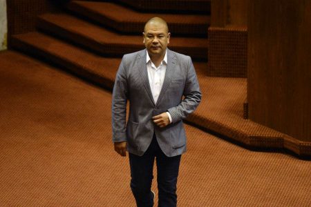 Víctor Torres (DC) y las advertencias del ministro Ignacio Briones sobre el acuerdo constitucional: “En nada ayudan a poder facilitar el diálogo con el Gobierno” Víctor Torres (DC) y las advertencias del ministro Ignacio Briones sobre el acuerdo constitucional: