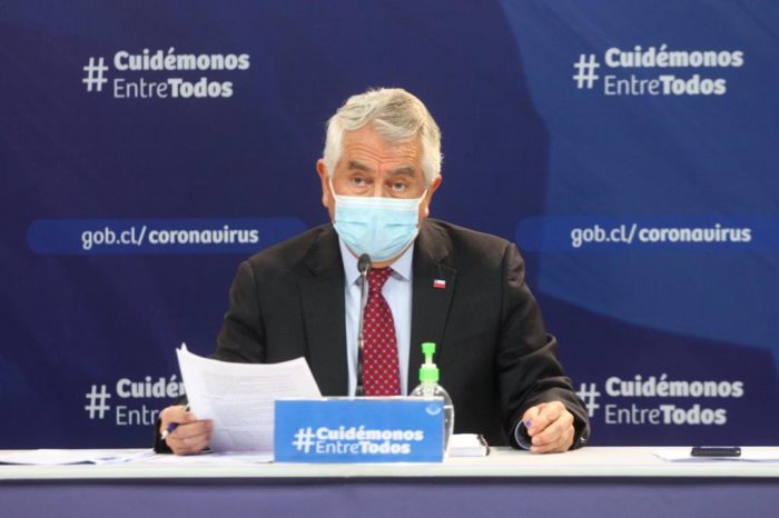 Reporte del Minsal ministro Paris destacó baja de 31% de casos confirmados de Covid-19 en las últimas dos semanas