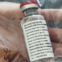 Por qué el remdesivir, uno de los dos fármacos que se usan para tratar la covid-19, cuesta US$3.000 por paciente si su costo de producción es de US$10