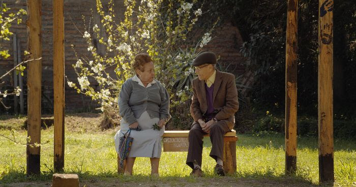 La insólita historia del documental “El Agente Topo” logra selección en el Festival de Cine de San Sebastián La insólita historia del documental “El Agente Topo” logra selección en el Festival de Cine de San Sebastián