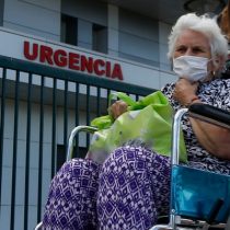 La tragedia de los adultos mayores en Chile: de 7 mil a 10 mil fallecidos por COVID-19
