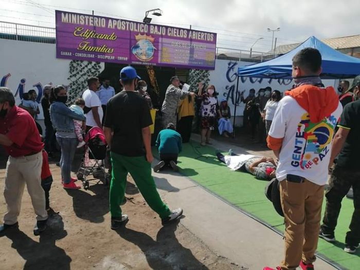 Carabineros detuvo a pastor evangélico que realizó culto religioso en Arica Carabineros detuvo a pastor evangélico que realizó culto religioso en Arica