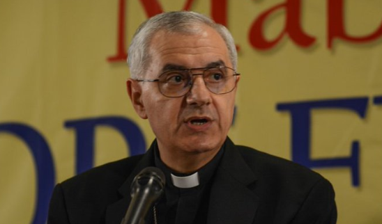 Papa acepta la renuncia de Giuseppe Pinto, exnuncio acusado de ignorar casos de abuso sexual cometidos por Karadima Papa acepta la renuncia de Giuseppe Pinto, exnuncio acusado de ignorar casos de abuso sexual cometidos por Karadima