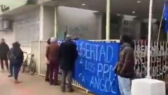 Organizaciones indígenas se tomaron seis municipios de La Araucanía pidiendo libertad a los presos Mapuche Organizaciones indígenas se tomaron seis municipios de La Araucanía pidiendo libertad a los presos Mapuche
