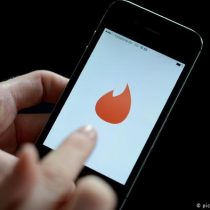 Mujeres paquistaníes rompen tabúes a través de Tinder