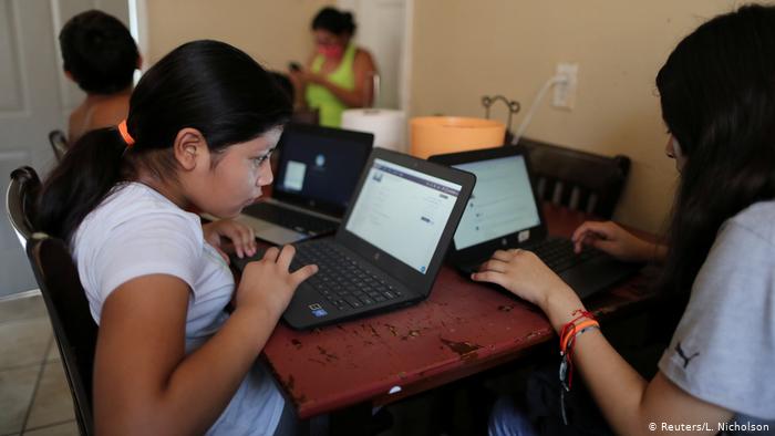 Argentina: Internet, TV y telefonía son «servicios públicos y esenciales» Argentina: Internet, TV y telefonía son