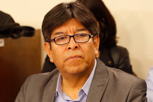 Diputado Velásquez (FRVS) ofició a Ministerio de Educación para que transparente proceso de retorno a clases 2020 Diputado Velásquez (FRVS) ofició a Ministerio de Educación para que transparente proceso de retorno a clases 2020