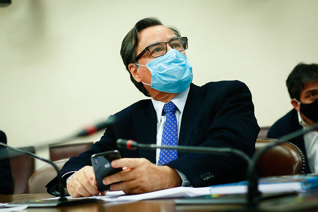 Diputado Urrutia (UDI) pide excluir de una eventual convención mixta o constituyente a personas que hayan participado en actos como la toma de terrenos en La Araucanía Diputado Urrutia (UDI) pide excluir de una eventual convención mixta o constituyente a personas que hayan participado en actos como la toma de terrenos en La Araucanía