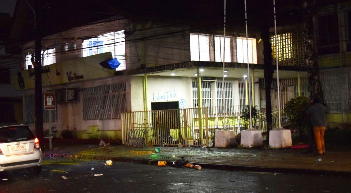 Presentan querella contra responsables del desalojo de la municipalidad de Victoria: “Hemos calificado los hechos como un trato inhumano y degradante” Presentan querella contra responsables del desalojo de la municipalidad de Victoria: “Hemos calificado los hechos como un trato inhumano y degradante