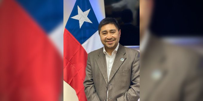 Presidente Piñera nombró a exdirector de la Conadi como nuevo gobernador de Concepción Presidente Piñera nombró a exdirector de la Conadi como nuevo gobernador de Concepción