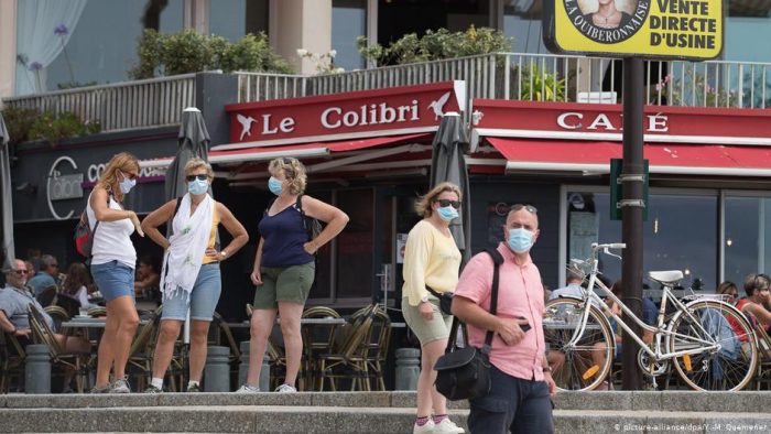 Francia: expertos esperan segunda ola de coronavirus en otoño Francia: expertos esperan segunda ola de coronavirus en otoño