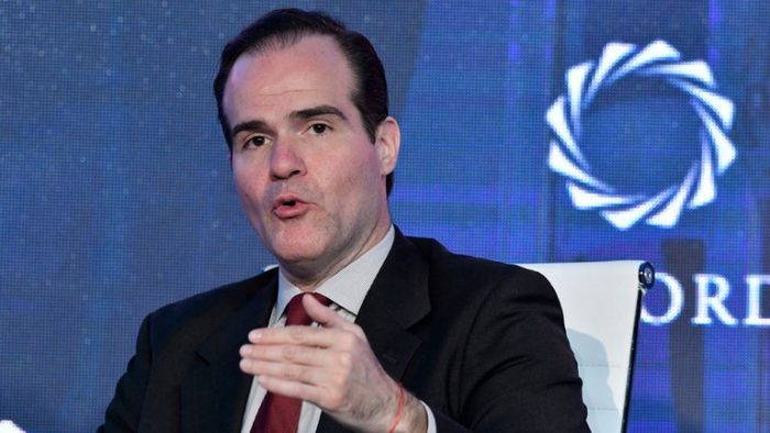 Personalidades latinoamericanas piden postergar elección en el BID en medio de debate por candidato estadounidense Personalidades latinoamericanas piden postergar elección en el BID en medio de debate por candidato estadounidense