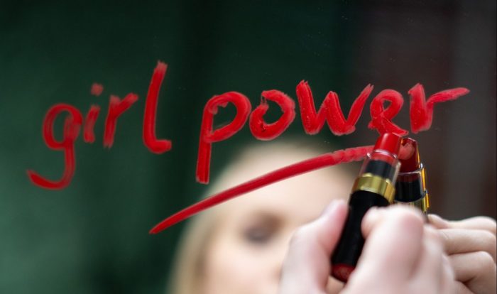 Liderazgo femenino joven: el empoderamiento como fuerza de cambio