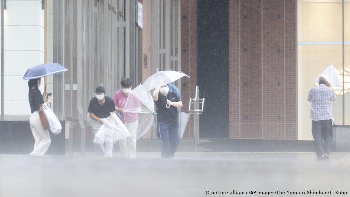 Japón: tifón Haishen alerta a evacuar a más de 2 millones de personas Japón: tifón Haishen alerta a evacuar a más de 2 millones de personas