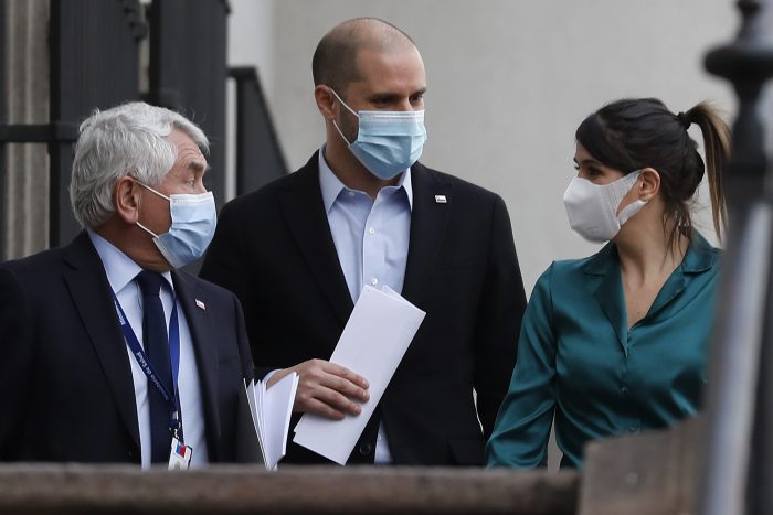 “Fondéate en Casa”: Comisión de Salud de la Cámara cita a ministros Paris y Bellolio para explicar el plan “Fondéate en Casa”: Comisión de Salud de la Cámara cita a ministros Paris y Bellolio para explicar el plan