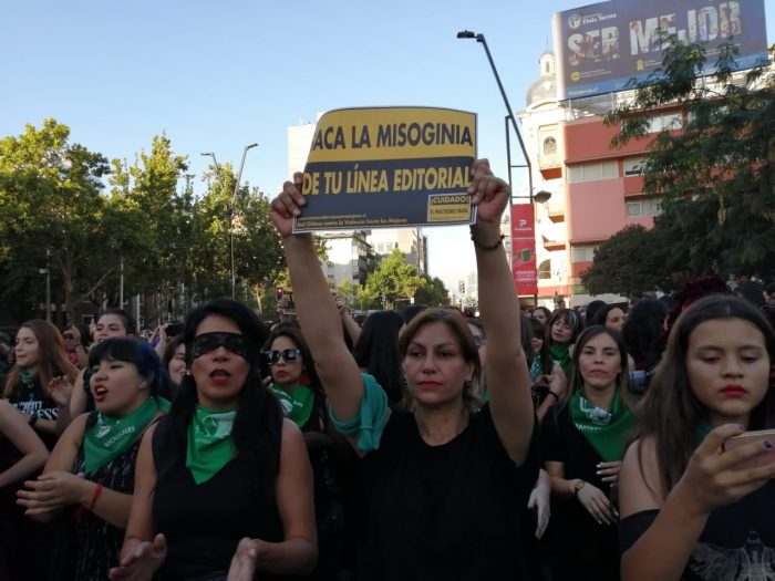 Red de periodistas levanta una agenda de género y derechos humanos para la construcción de medios no sexistas Red de periodistas levanta una agenda de género y derechos humanos para la construcción de medios no sexistas