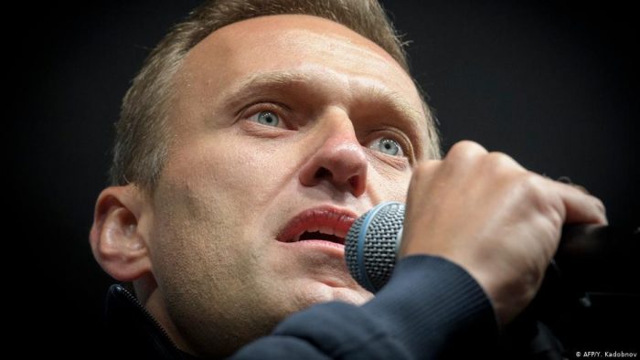 Francia y Suecia confirman que Navalny fue envenenado con Novichok Francia y Suecia confirman que Navalny fue envenenado con Novichok