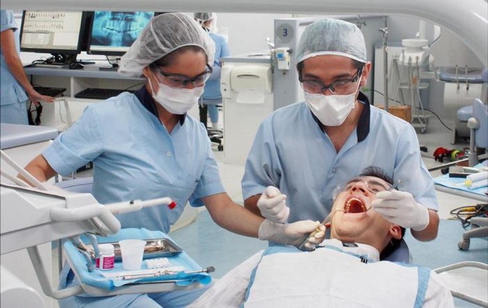 Odontóloga advierte sobre el aumento de problemas dentales durante la pandemia Odontóloga advierte sobre el aumento de problemas dentales durante la pandemia