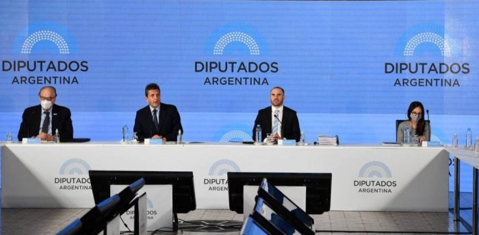 Chile al margen: Argentina se convierte en el décimo país en ratificar el Acuerdo de Escazú, el mismo pacto medioambiental desechado por el Gobierno de Piñera