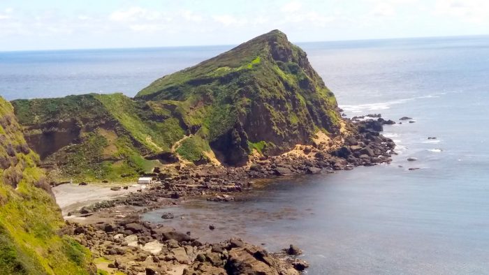 Senadores Harboe y Navarro emplazan al Gobierno por venta de Isla Guafo: piden que sea declarada como Área Protegida y que «sea expropiada» Senadores Harboe y Navarro emplazan al Gobierno por venta de Isla Guafo: piden que sea declarada como Área Protegida y que