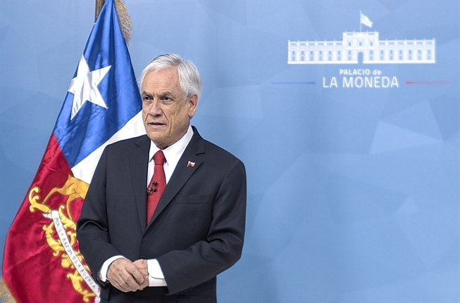 Presidente Piñera en su propio mundo: ante la ONU pone foco en medioambiente sin mencionar Escazú y defiende su gestión en la pandemia y estallido social Presidente Piñera en su propio mundo: ante la ONU pone foco en medioambiente sin mencionar Escazú y defiende su gestión en la pandemia y estallido social