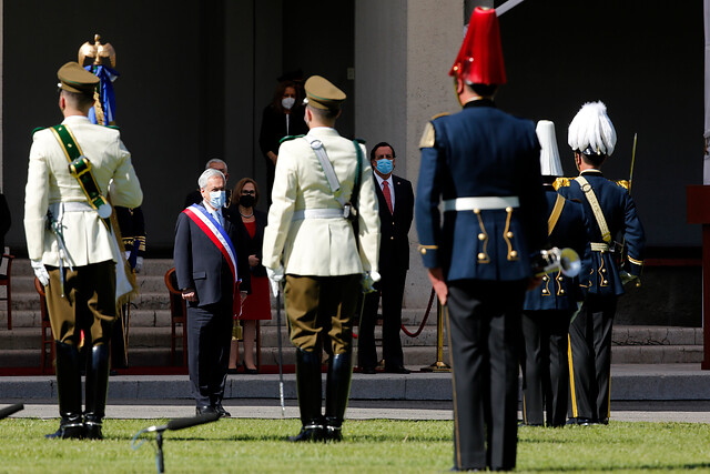 El mensaje de Piñera en defensa del resistido proyecto de infraestructura crítica en la atípica conmemoración del Día de las Glorias del Ejército El mensaje de Piñera en defensa del resistido proyecto de infraestructura crítica en la atípica conmemoración del Día de las Glorias del Ejército