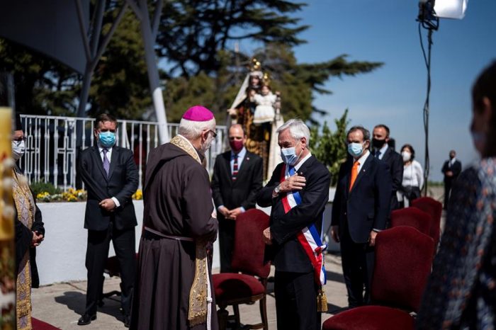 Pandemia y alusiones al plebiscito marcaron Te Deum de Fiestas Patrias Pandemia y alusiones al plebiscito marcaron Te Deum de Fiestas Patrias