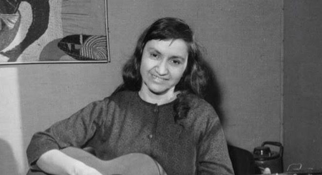 Concurso de Poesía “Décimas por el Chile que soñamos” en recuerdo de Violeta Parra premió a 10 finalistas Concurso de Poesía “Décimas por el Chile que soñamos” en recuerdo de Violeta Parra premió a 10 finalistas