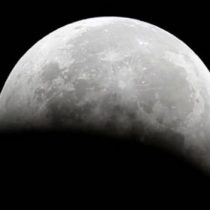Agua en la Luna: la NASA confirma la existencia del líquido en el satélite de la Tierra