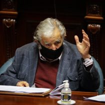 José Mujica presenta renuncia al Senado de Uruguay: 