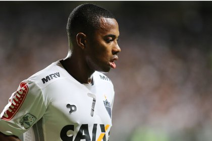 Ministra brasileña partidaria de que Robinho vaya a prisión «inmediatamente», tras darse a conocer audios que lo involucran en un caso de violación Ministra brasileña partidaria de que Robinho vaya a prisión «inmediatamente», tras darse a conocer audios que lo involucran en un caso de violación