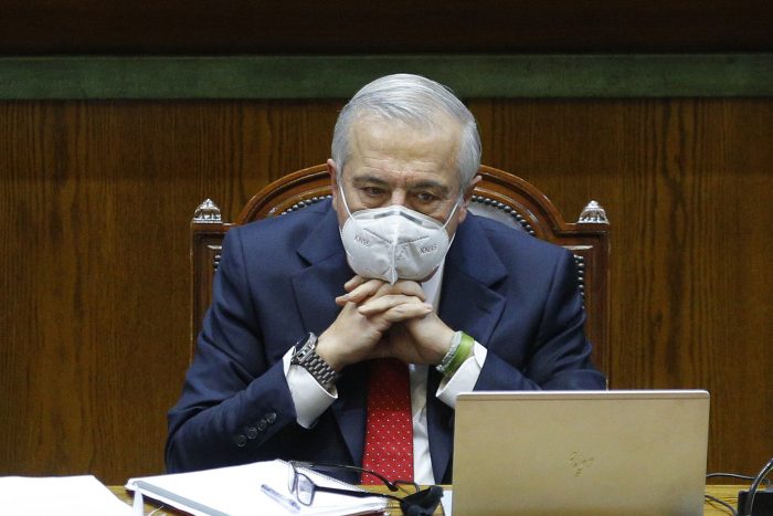 El “Día D” de Mañalich en la Cámara: Sala se pronuncia sobre acusación constitucional en su contra y oficialismo espera que “no estén los votos” El “Día D” de Mañalich en la Cámara: Sala se pronuncia sobre acusación constitucional en su contra y oficialismo espera que “no estén los votos”