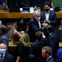 El mundo al revés o la estrategia de La Moneda para capitalizar el primer aniversario del estallido social