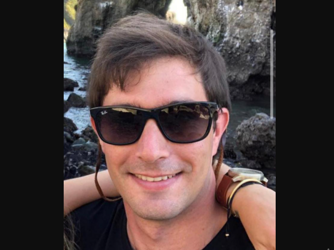 “Peligro para la sociedad”: Corte de Apelaciones de Santiago ratifica la prisión preventiva de Alfonso Bulnes Concha por brutal golpiza contra Max Raide “Peligro para la sociedad”: Corte de Apelaciones de Santiago ratifica la prisión preventiva de Alfonso Bulnes Concha por brutal golpiza contra Max Raide