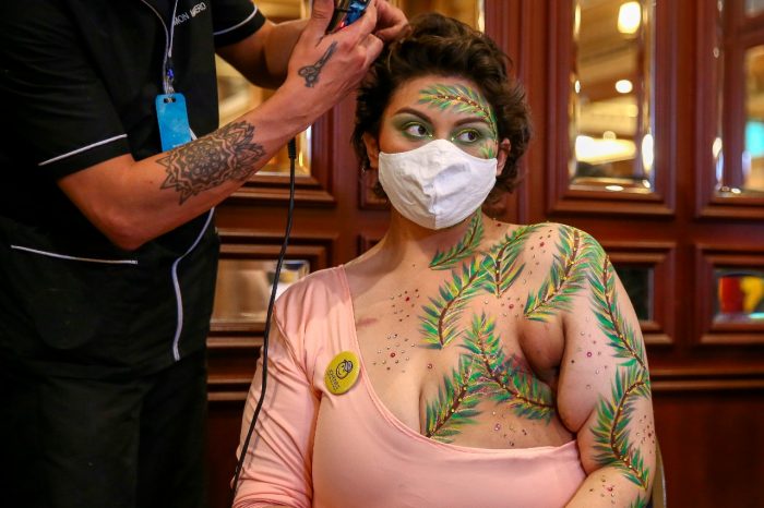 «Cicatrices de Honor», la lucha contra el cáncer de mama en Ecuador «Cicatrices de Honor», la lucha contra el cáncer de mama en Ecuador