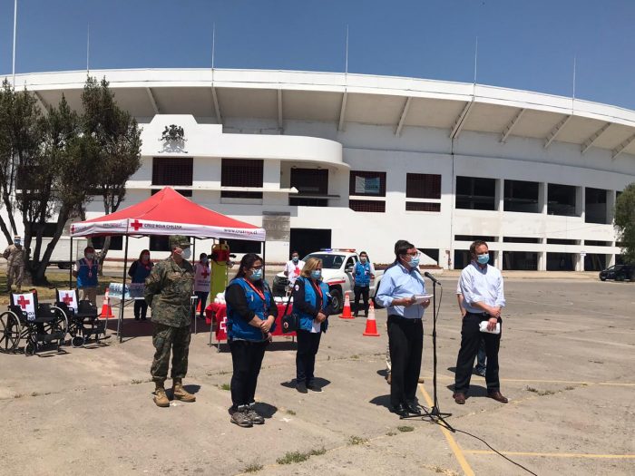 Entregan 4 mil mascarillas a la Cruz Roja para reforzar medidas preventivas durante el plebiscito en la capital Entregan 4 mil mascarillas a la Cruz Roja para reforzar medidas preventivas durante el plebiscito en la capital