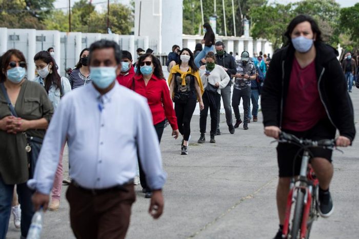 Voto joven y urbano: estudio de la UDD los consigna como factores clave del triunfo del Apruebo en el plebiscito Voto joven y urbano: estudio de la UDD los consigna como factores clave del triunfo del Apruebo en el plebiscito