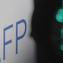 La política mete la cola entre las AFP y PWC