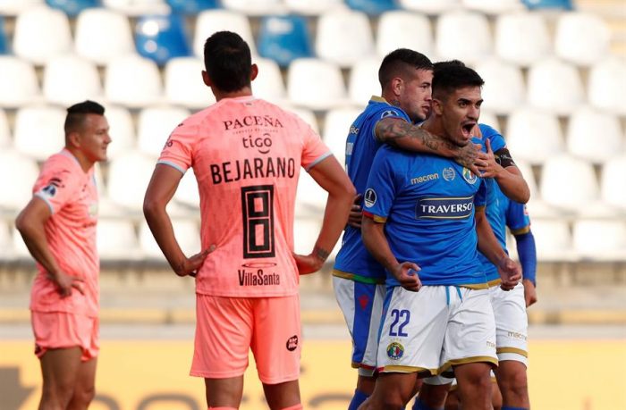 Llaves abiertas en la Copa Sudamericana: Audax Italiano ganó con lo justo a Bolívar y La Calera empató sin goles ante Tolima Llaves abiertas en la Copa Sudamericana: Audax Italiano ganó con lo justo a Bolívar y La Calera empató sin goles ante Tolima