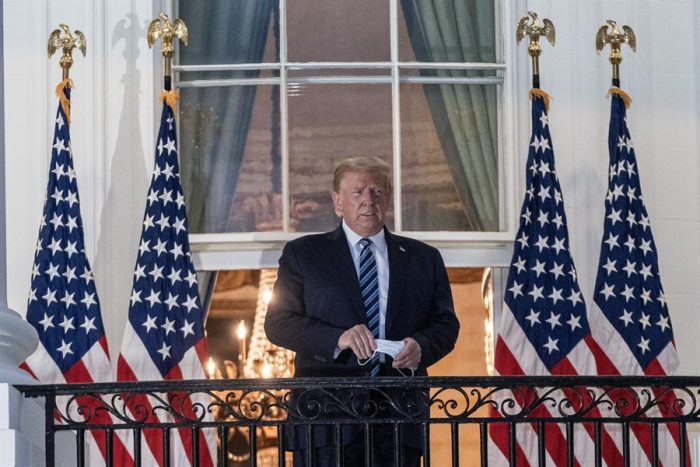 Médico de Donald Trump: presidente de Estados Unidos podrá participar en actos públicos a partir del sábado tras superar el COVID-19 Médico de Donald Trump: presidente de Estados Unidos podrá participar en actos públicos a partir del sábado tras superar el COVID-19
