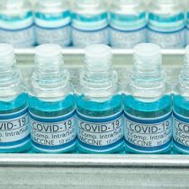 Compromiso histórico para la producción de vacunas seguras frente a la Covid-19