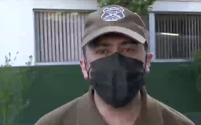 Teniente coronel de Carabineros sorprendido afuera del domicilio de la fiscal Chong presenta denuncia por amenazas e infracción a ley de datos personales Teniente coronel de Carabineros sorprendido afuera del domicilio de la fiscal Chong presenta denuncia por amenazas e infracción a ley de datos personales