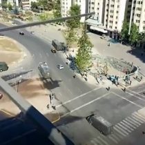 Escaramuzas en Plaza Baquedano: un grupo ya llegó al sector para manifestarse en medio del Plebiscito