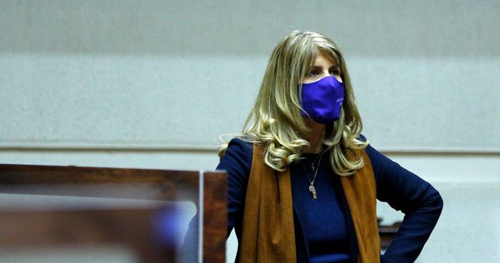 Senadora Rincón (DC) respalda segundo 10% de las AFP y acusa «inoperancia» del gobierno: «Tal como están las cosas es inevitable que aprobemos este retiro» Senadora Rincón (DC) respalda segundo 10% de las AFP y acusa
