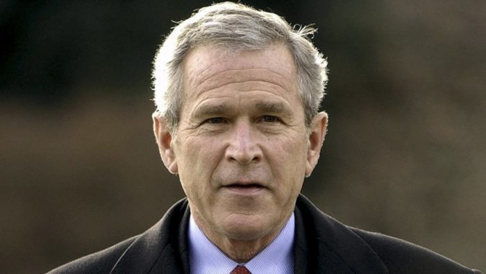 Bush felicita a Biden por su victoria en unos comicios «justos» e «íntegros» Bush felicita a Biden por su victoria en unos comicios