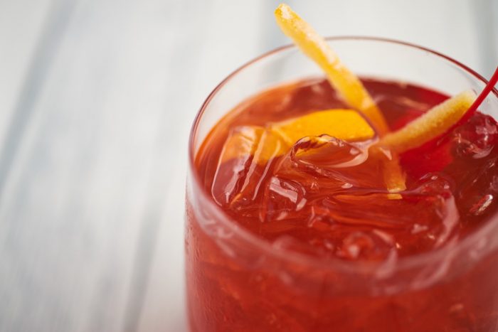 Tinto de verano: la tendencia europea que busca conquistar a los chilenos Tinto de verano: la tendencia europea que busca conquistar a los chilenos