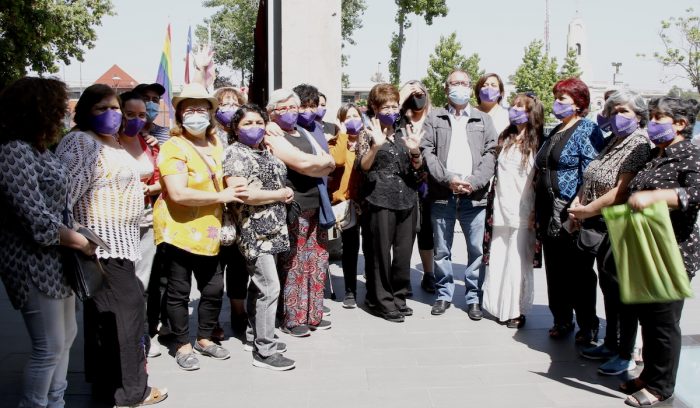 Crean Fondo Solidario Popular para entregar microcréditos sin interés a emprendedores de la comuna Crean Fondo Solidario Popular para entregar microcréditos sin interés a emprendedores de la comuna