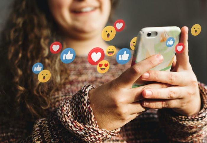 Niños ‘influencers’: ¿Debemos proteger a los menores de las marcas o de sus propias familias? Niños 'influencers': ¿Debemos proteger a los menores de las marcas o de sus propias familias?