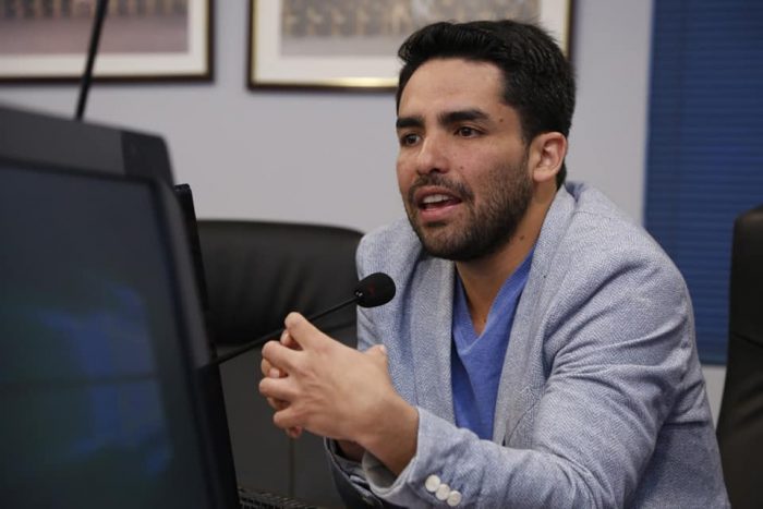 Cristian Mella, candidato DC a las primarias: “Estoy contento que el postulante se defina aquí en la Región de Valparaíso y no desde Santiago” Cristian Mella, candidato DC a las primarias: “Estoy contento que el postulante se defina aquí en la Región de Valparaíso y no desde Santiago”